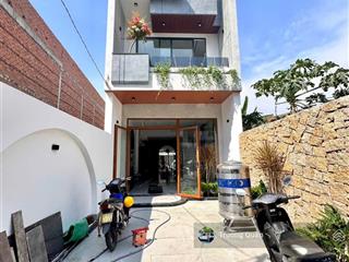 Bán nhà phố mới  vị trí đẹp ngay giáo xứ lộc lâm  phường hố nai đường thông thoáng