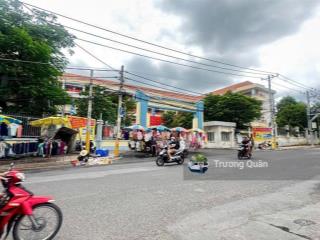 Chủ ngộp bán gấp nhà kdc long bình  gần chợ điều  1 sẹc đường yết kiêu