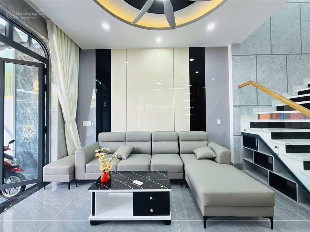 Bán nhà 1 trệt 1 lầu  gần bv y học cổ truyền  ngay trạm thu phí 26  cách đồng khởi 1 xẹc 100m