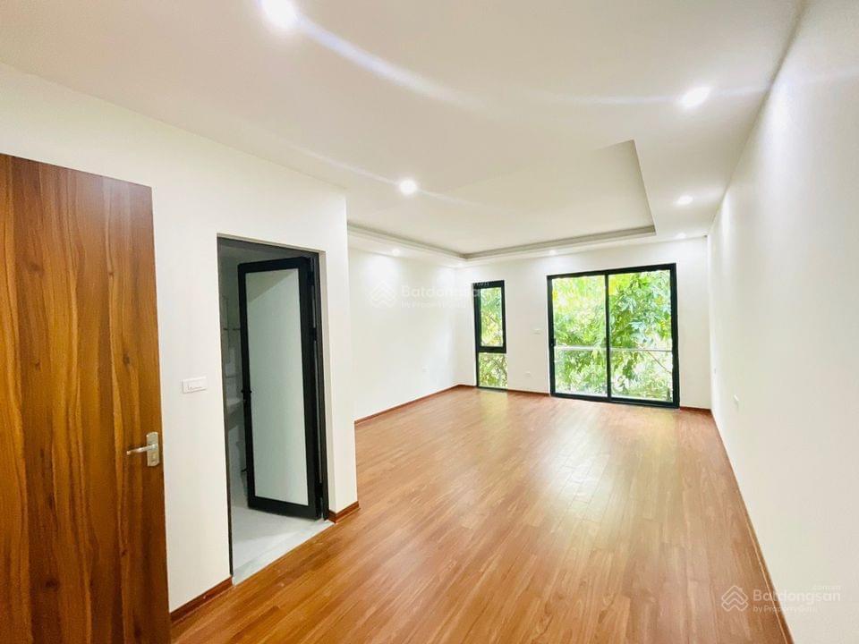 Cho thuê nhà liền kề khu abcd geleximco lê trọng tấn.  0979 783 ***