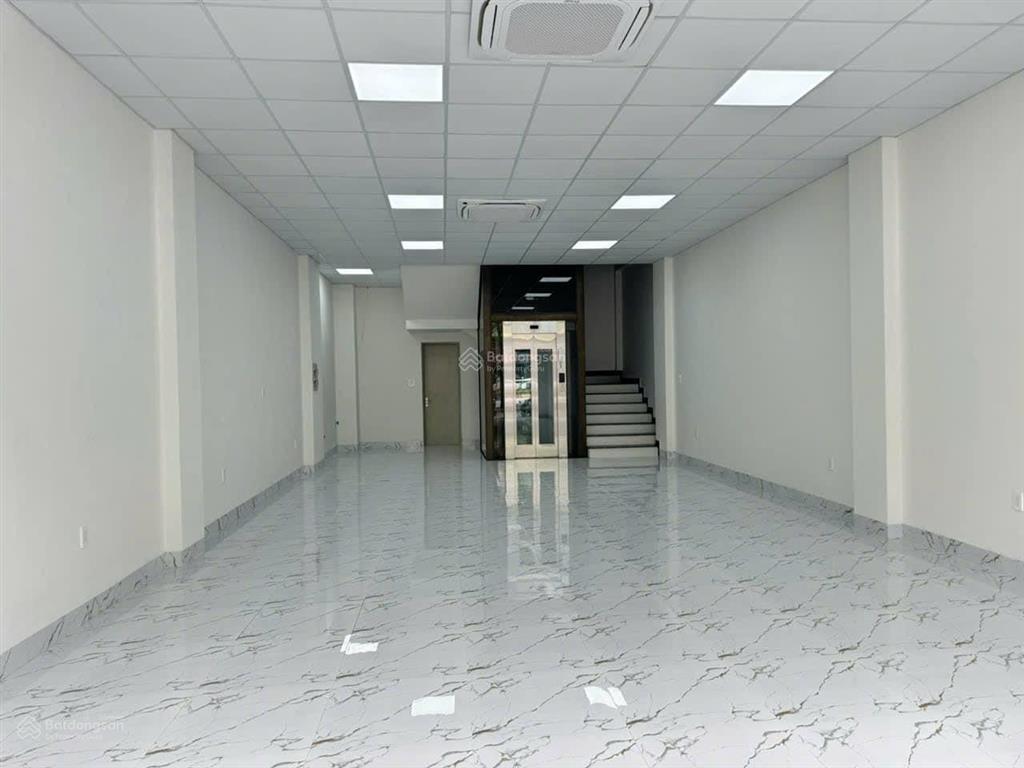Cho thuê nhà liền kề khu abcd geleximco lê trọng tấn.  0979 783 ***