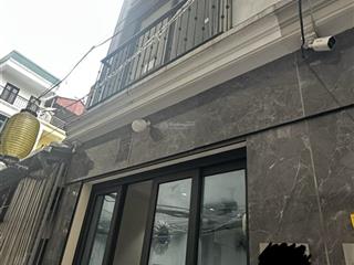 Bán nhà đẹp trung tâm bồ đề 30m2, 5 tầng, ngập tràn tiện ích, giao thông thuận tiện, giá 8,9 tỷ