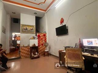 Hẻm xe tải thông  nhà xây kiên cố  nhà ở hay cho thuê điều hợp