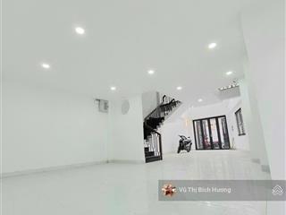 Đường xe tải, cách mặt tiền trường chinh chỉ 20m  kinh doanh chdv