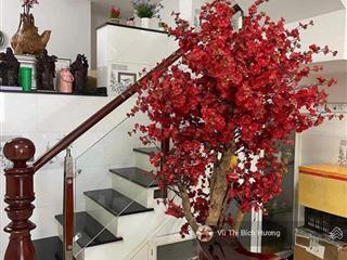 Nhà đường xe hơi  kinh doanh tốt  56m2  3 tầng