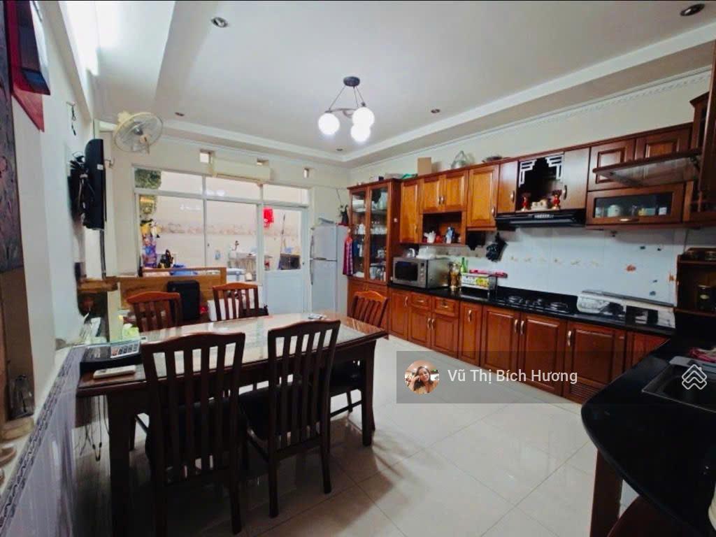 Nhà khu phân lô nội bộ  trịnh đình trọng  lũy bán bích  tân phú  có vỉa hè  3 tầng