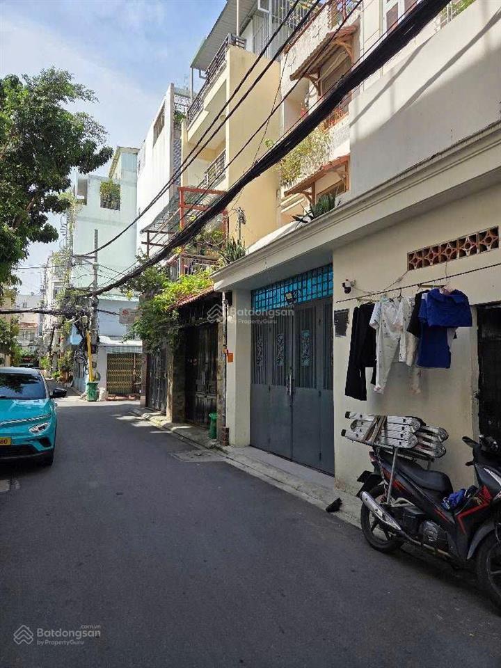 Bán nhà trung tâm phú nhuận  hoàng sa  36m2  67 tỷ sát mặt tiền