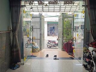 Bán nhà tân phú  đường cách mạng  nhà 4 tầng rộng rãi  phù hợp ở lâu dài