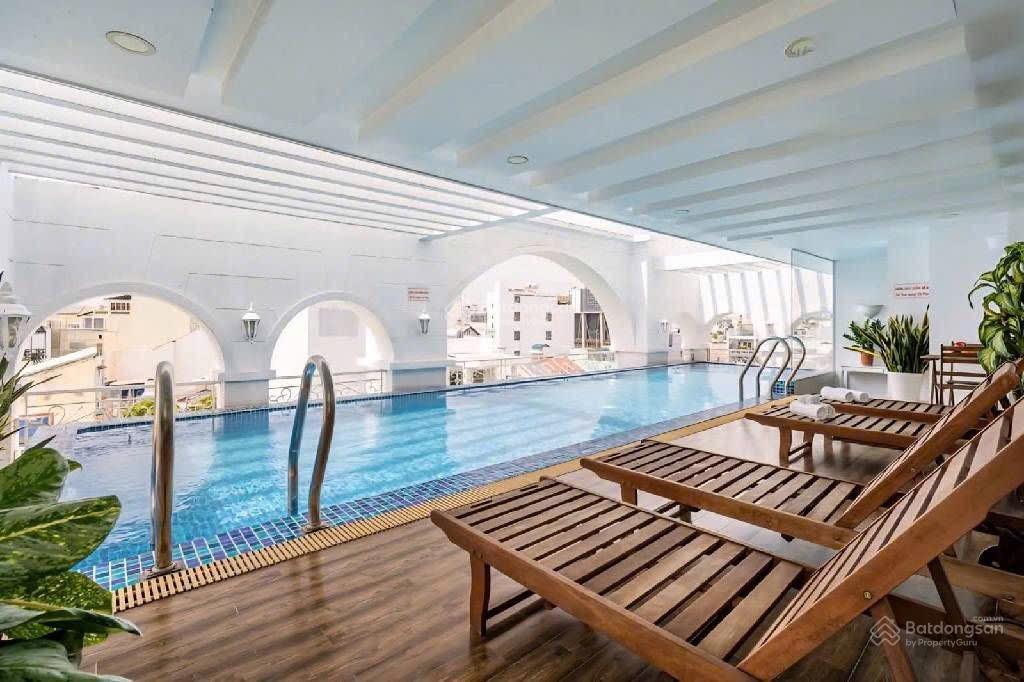 Bán khách sạn 4 sao  9 tầng  có hồ bơi  rộng hiếm giữa trung tâm phú nhuận  350m2