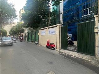 Toà nhà mt hoàng diệu  phú nhuận  5 tầng  có thang máy  nhà mới  dòng tiền 155tr/tháng