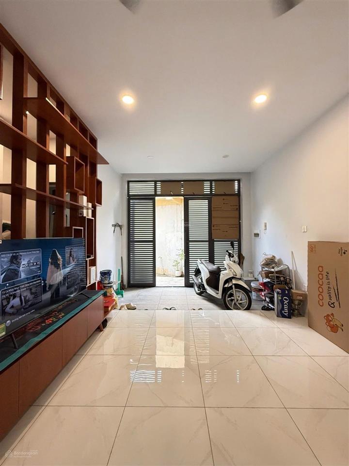 Nhà ngang 5m  lý thường kiệt  bắc hải  bảy hiền  tân bình  chỉ 8.2 tỷ