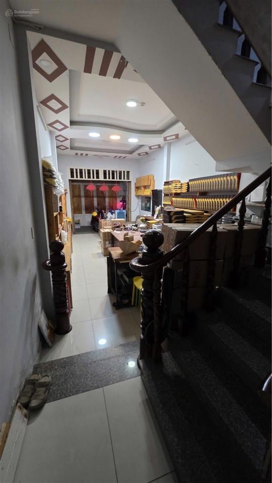 Dt 81m2 ngang 4.1m  phạm ngọc thảo  lũy bán bích  hòa bình  tân phú  chỉ 8.6 tỷ