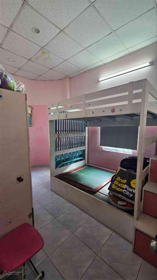 Góc 2 mặt tiền  đường 11m  75m2  3 tầng  7pn dòng tiền cực tốt sát ubnd quận tân phú