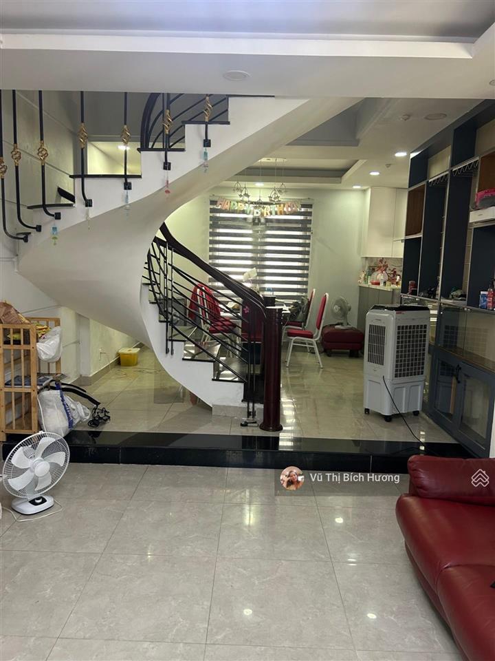 Bán nhà hxh 4 tầng nguyễn minh hoàng, tân bình  mới đẹp  thiết kế hiện đại  dân cư an ninh