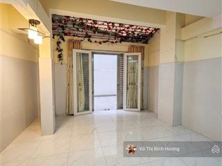 4 tầng btct vài bước ra mặt tiền  nguyễn đình chính  dòng tiền 17tr/tháng