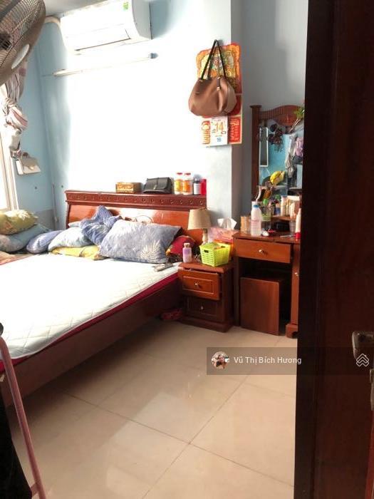 Mặt tiền bàu cát  kinh doanh sầm uất  6.2 x19  mb cho thuê 16tr/ tháng