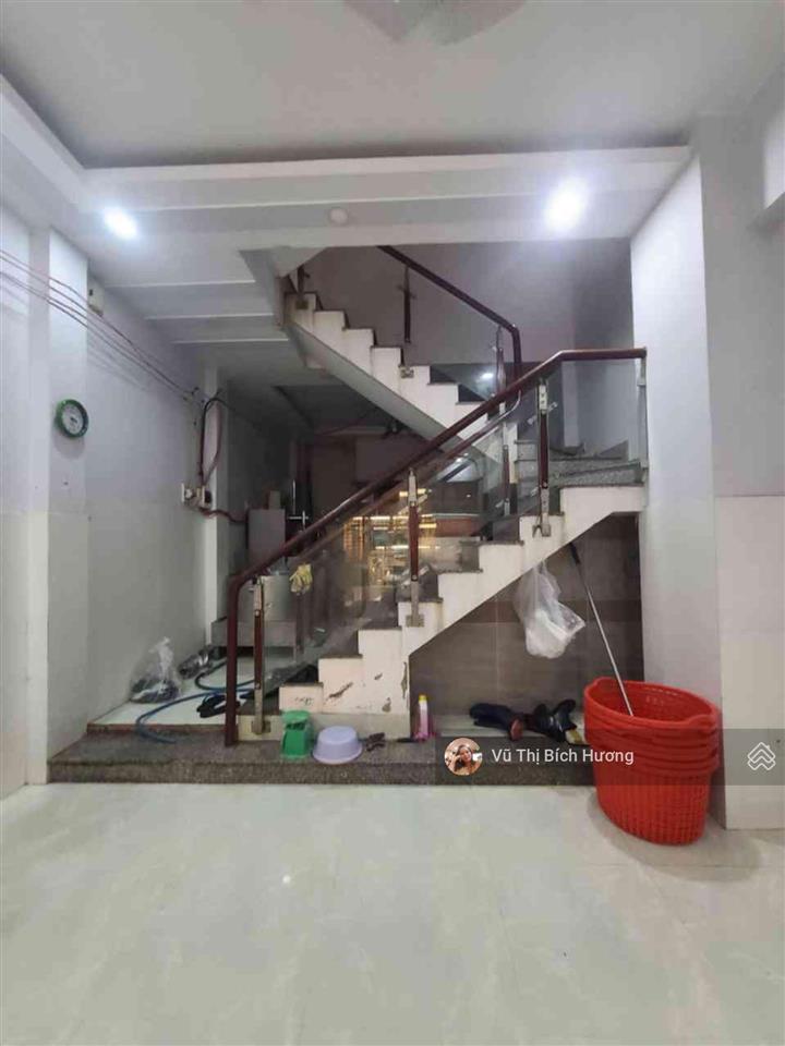 Nhà lê hồng phong  3 tầng  ngang 4.6m  hòa hảo  hùng vương  giá 9.2 tỷ