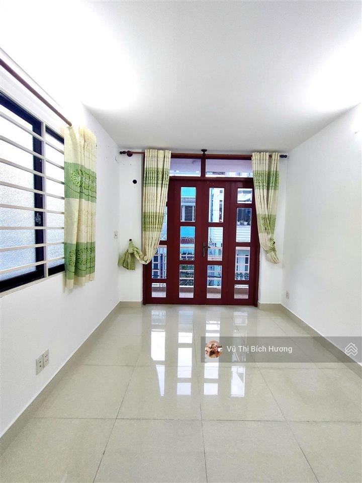 Thành thái  nhà siêu hot  nguyễn tri phương  3 tầng  ngang 4m  61m  giá 9,9 tỷ
