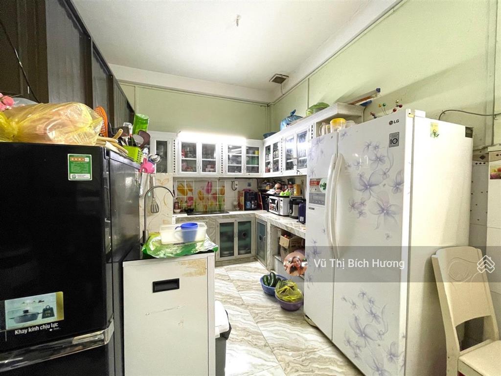 Thành thái  nhà siêu hot  nguyễn tri phương  3 tầng  ngang 4m  61m  giá 9,9 tỷ
