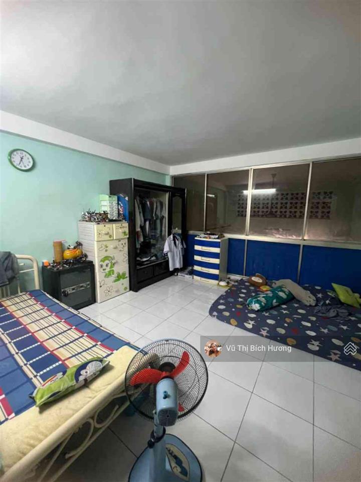 Nhà lý thường kiệt  bắc hải  dt lớn  3 tầng  ngang 4.7m  98m  giá 22 tỷ