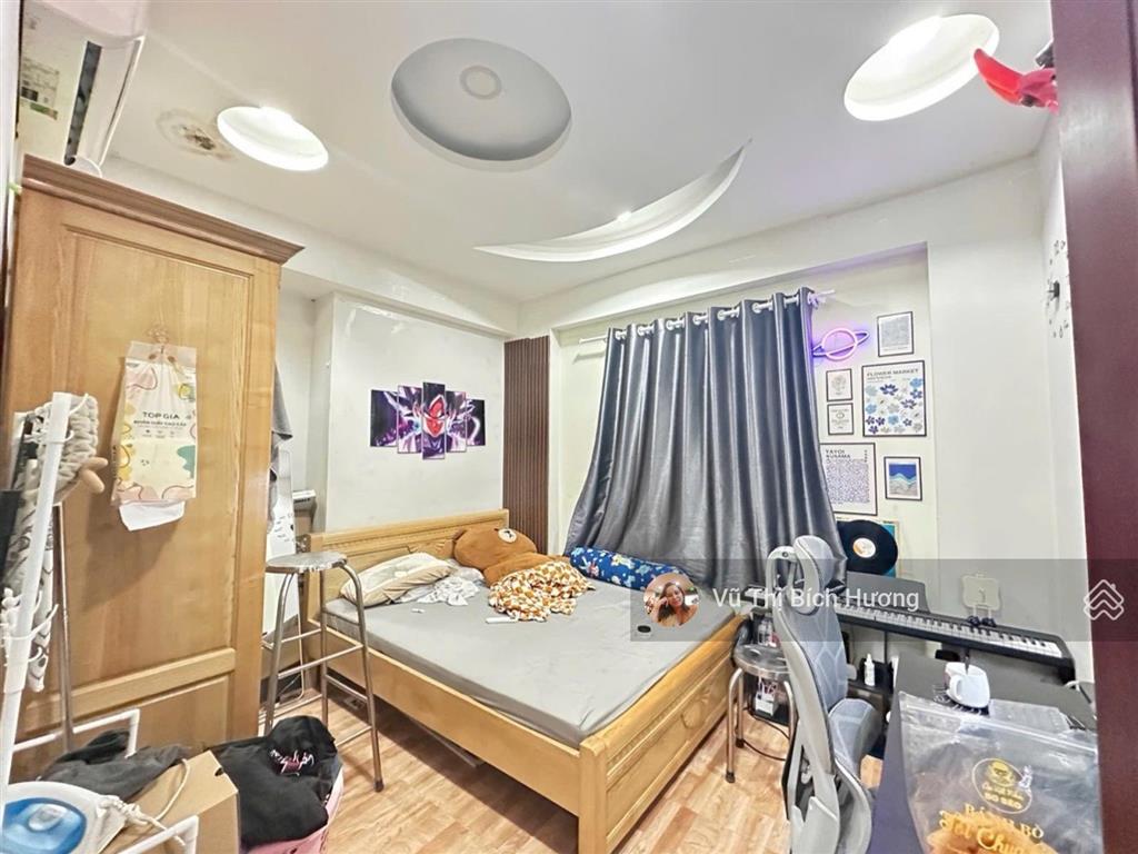 Nhà cao thắng  hẻm xe hơi  điện biên phủ  3 tháng 2  ngang 6.1m  137m
