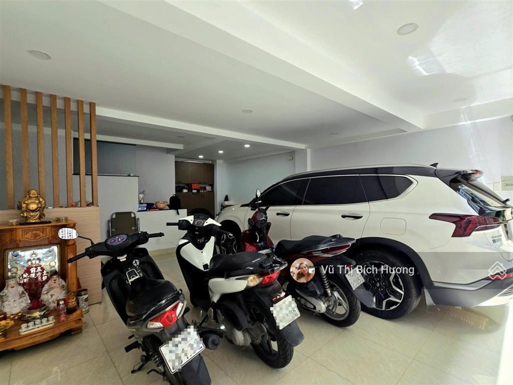 Nhà cao thắng  3 tháng 2  nhà đẹp  hxh  5 tầng  ngang 5.2m  58m  giá 11.6 tỷ