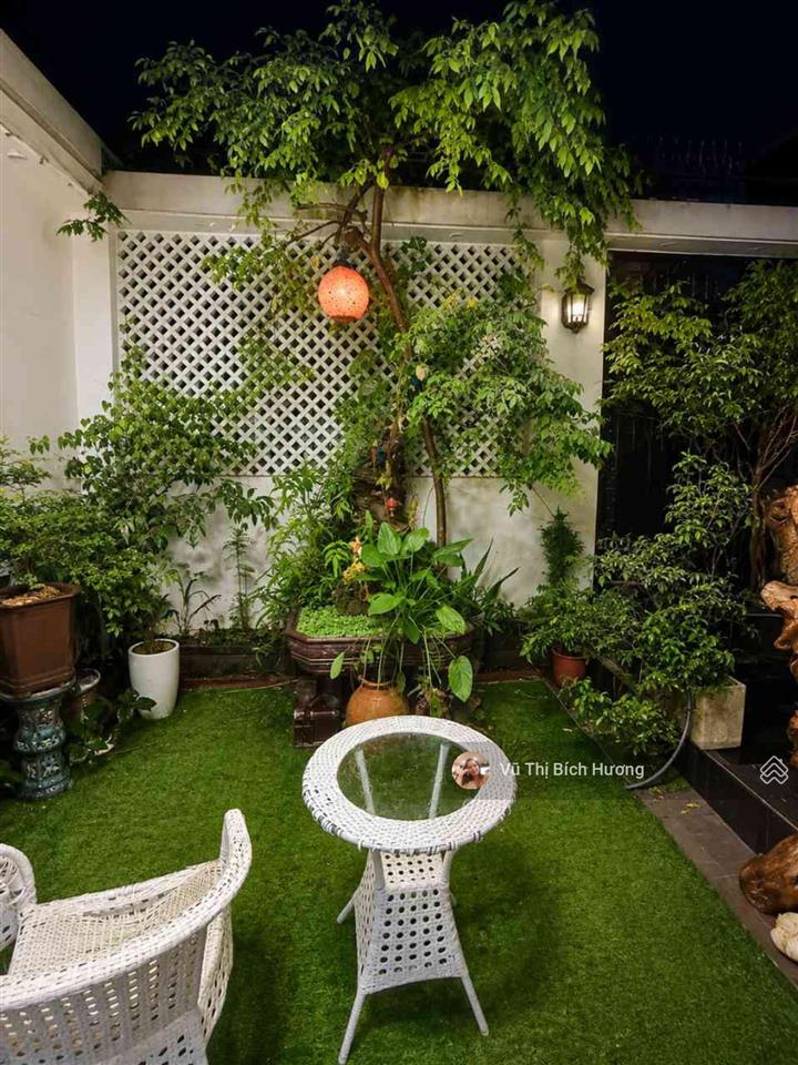 Mặt tiền kinh doanh ngô gia tự  bà hạt  4 tầng  ngang 8.6m  132m  giá 32.6 tỷ
