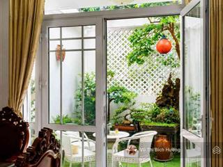 Mặt tiền kinh doanh ngô gia tự  bà hạt  4 tầng  ngang 8.6m  132m  giá 32.6 tỷ