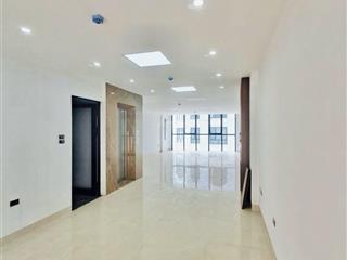 Cho thuê sàn văn phòng 90m tđc ngọc thụy thang máy, hầm xe, pccc
