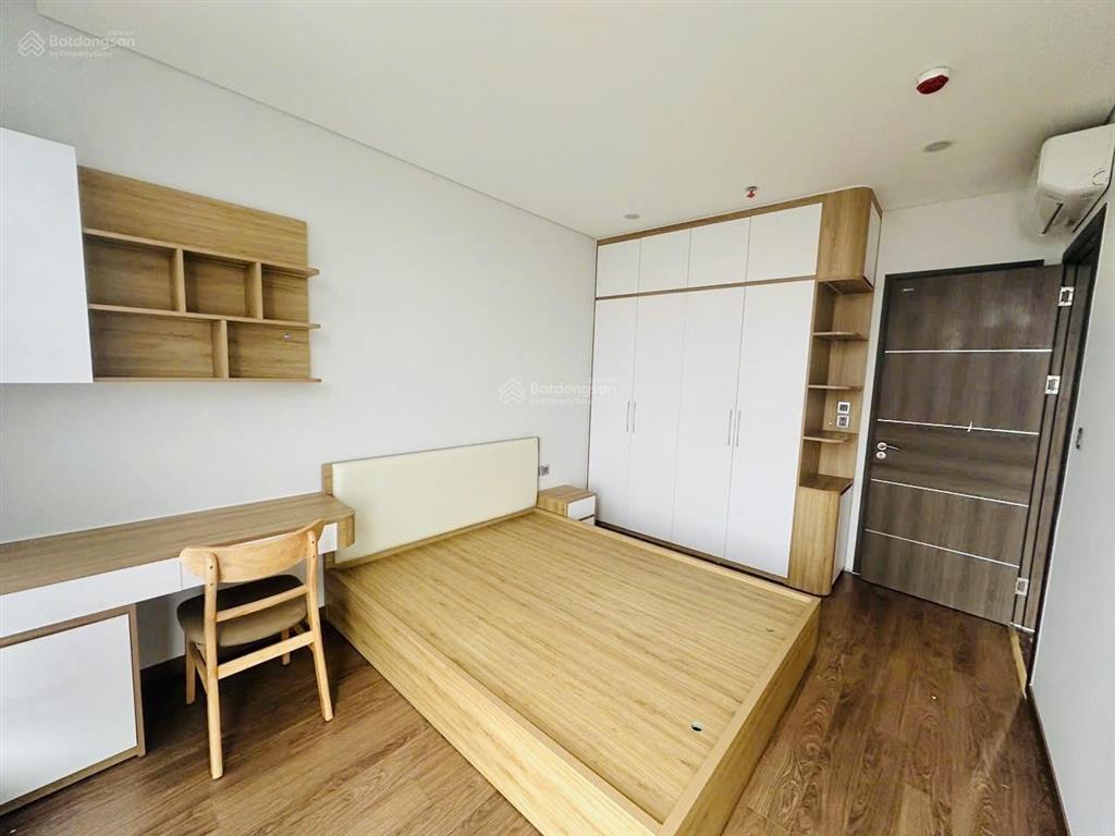 Cho thuê căn hộ 3 ngủ full nội thất 120m2