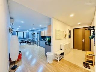 Cho thuê căn hộ mipec long biên 2pn + 1 full đồ 15tr/tháng