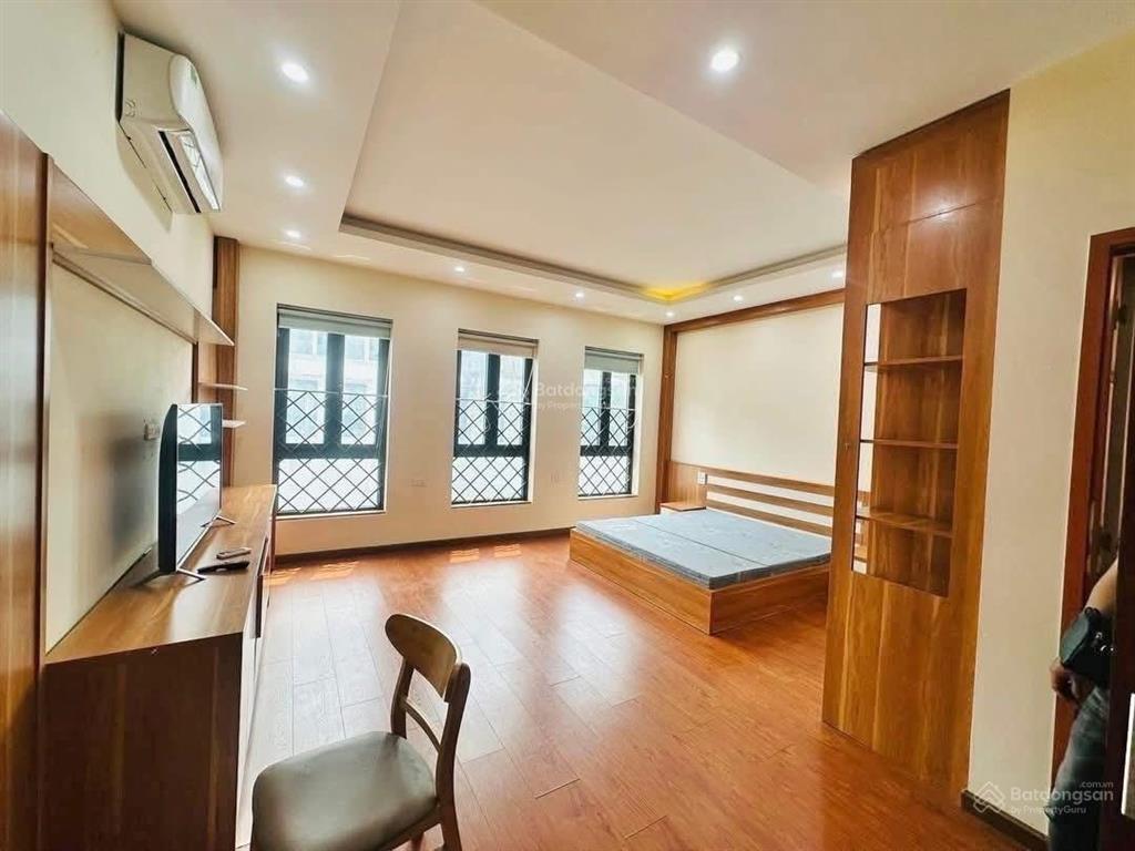 Cho thuê liền kề sài đồng long biên
75m 5 tầng ô tô đỗ cửa 20tr/tháng