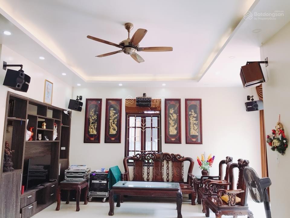 Cho thuê biệt thự sân vườn cổ linh, tư đình, long biên 1x triệu/tháng