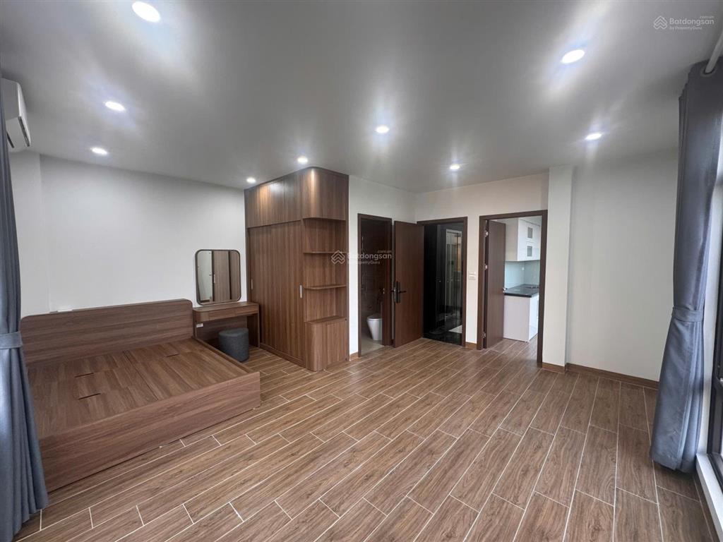 Cho thuê căn hộ tầng 5 ngọc thụy full nội thất 50m² 7.5 triệu/tháng