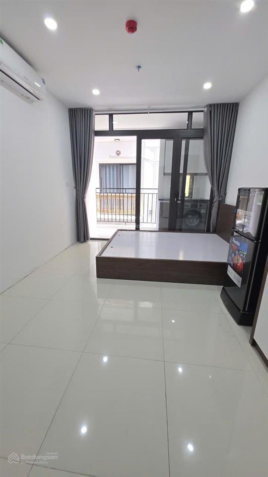 Cho thuê studio khép kín đàm quang trung  gần cầu vĩnh tuy  full đồ  bếp riêng  4,5tr/tháng
