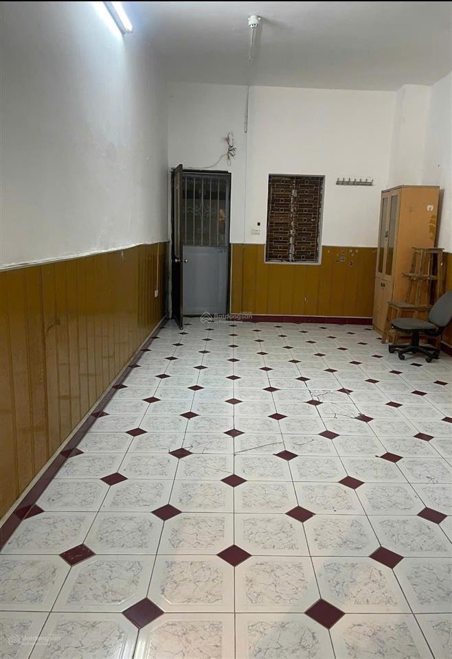 Bán chính chủ căn nhà ngõ 360 xã đàn, chợ trung phụng đi vào 20m, mt 7m, dt 70m2
