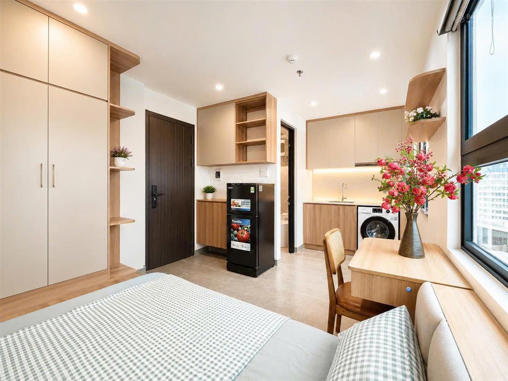Bán căn trương định, hà nội. dt 61m2x8 tầng  20 căn hộ khép kín  full nội thất