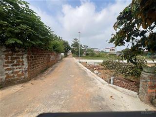 Bán đất yên mỹ  gần đường 420  giá chỉ hơn 3 tỷ/lô  0989 988 ***