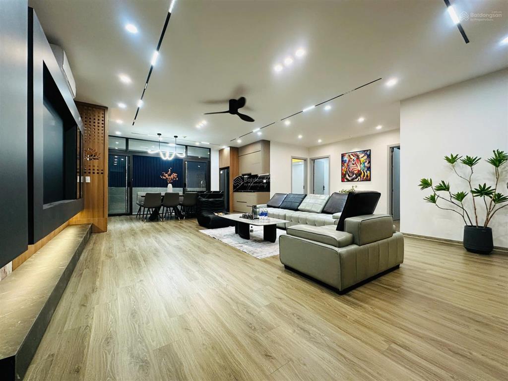 Bán căn hộ 3pn, 2wc, 139.5m2 tại tổ hợp chung cư thủy lợi tower, giá siêu hời 8,1 tỷ