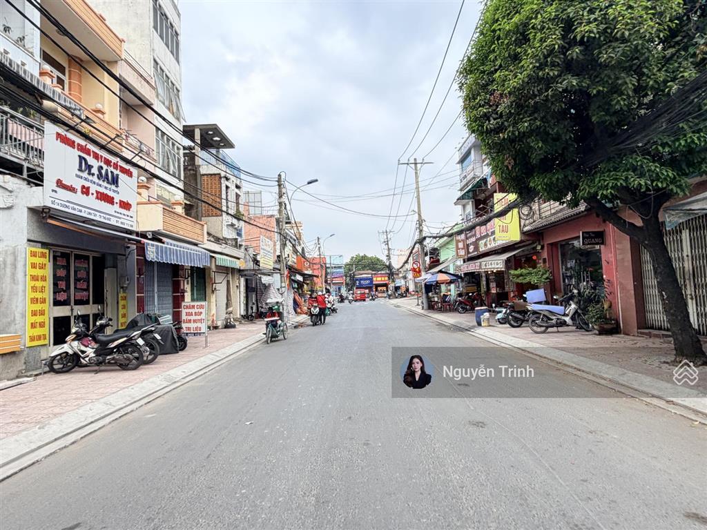 Bán gấp đất 2 mặt tiền thoáng gần kha vạn cân  xây dựng được 5 tầng  đường rộng 10m. khu an ninh