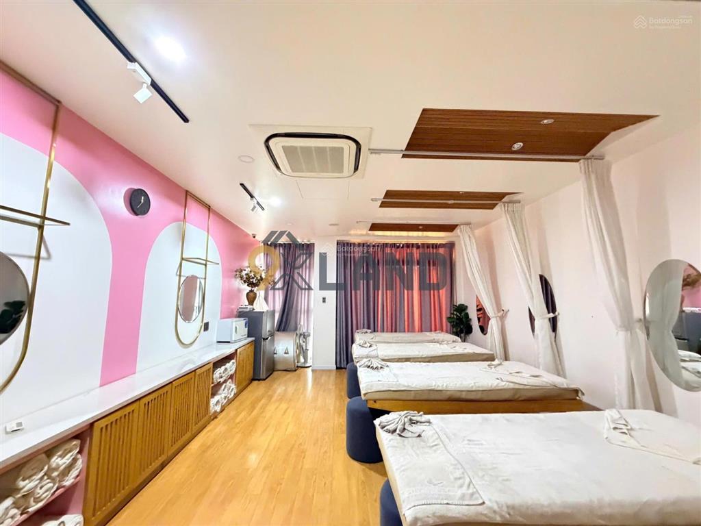 Bán nhà 1hầm 4 tầng mới mặt tiền kinh doanh  ngay chung cư moonligh đặng văn bi khu cao tầng