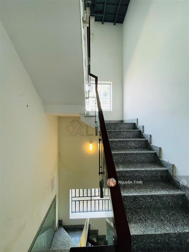 Ngộp bán căn hộ dvụ cao cấp  4 tầng  mặt tiền  gần kha vạn cân  p. linh chiểu sẵn dòng tiền cao