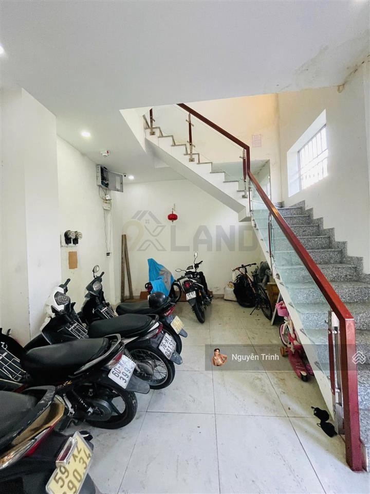 Ngộp bán căn hộ dvụ cao cấp  4 tầng  mặt tiền  gần kha vạn cân  p. linh chiểu sẵn dòng tiền cao