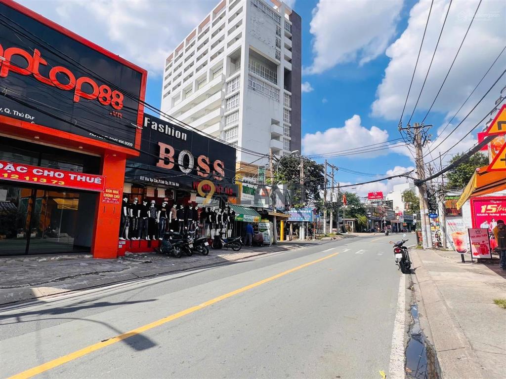 Bán gấp nhà 2 lầu mặt tiền kd, đường thông dt 125m2 ngang gần 6m, có vỉa hè rộng, dòng tiền tốt