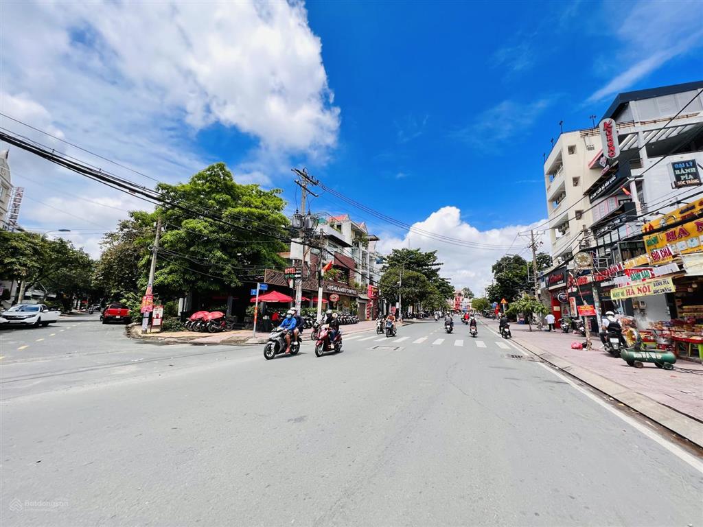Đất hiếm full thổ ngay trung tâm sầm uất hoàng diệu 2, xây cao tầngđường rộng 7m. 230m2 ngang 10m