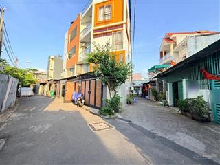 Bán nhanh nhà c4 hxh, gần đặng văn bi  p. trường thọ  ôtô đậu trứơc cửa dtsd 67m2 .