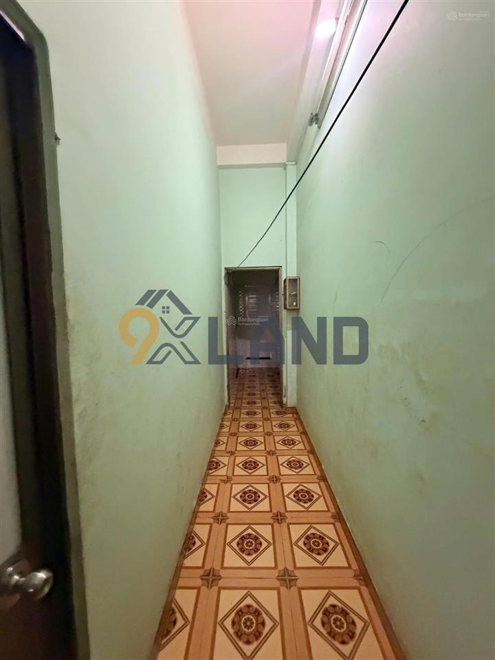 Bán nhà 3 tầng xây kiên cố  hxh thông  gần hoàng diệu 2 76m2. gần công viên cây xanh. còn tl tốt