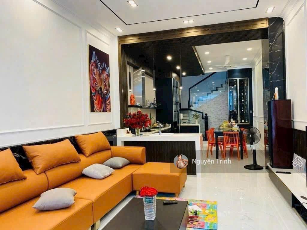 Siêu hot dãy trọ căn góc kd tốt ngay công viên  gần hoàng diệu 2 200m2 ngang 8.78m  xd tự do