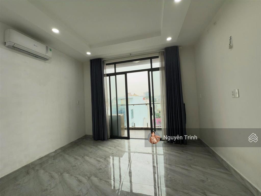 Bán gấp nhà 3tầng mặt tiền kd đường tô vĩnh diện gần vincom ,sẵn dòng tiền tốt 180m2 ngang 9.4m