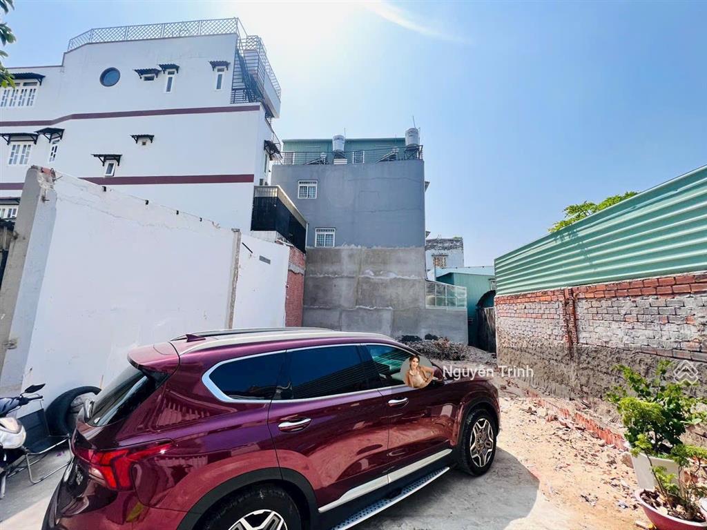 Bán đất trung tâm,kd tốt,hxh 7m  sát hoàng diệu 2khu dân cư vip,vỉa hè rộng rãi 110m2 ngang 6,1